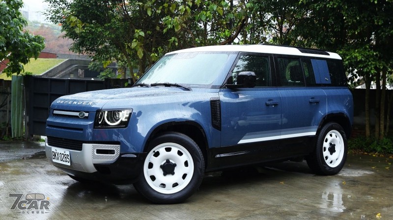 致敬 4x4 全地形血統、專屬 County 外觀套件上身　2024 年式 Land Rover Defender 110 D300 SE 