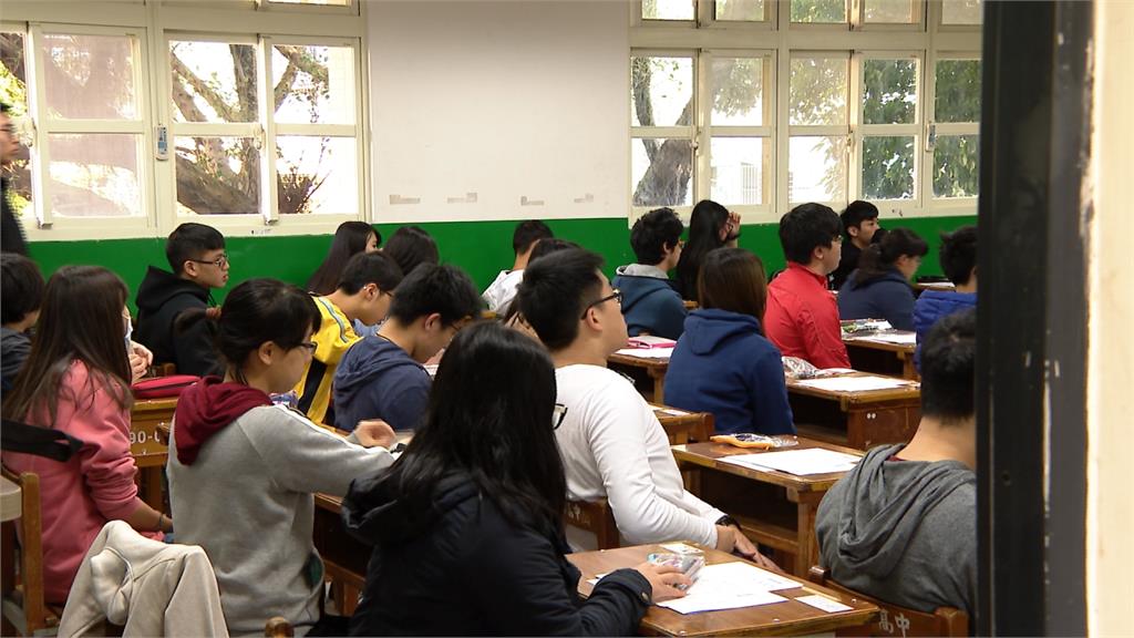 108年大學指考放榜 錄取率81.29%創16年新低