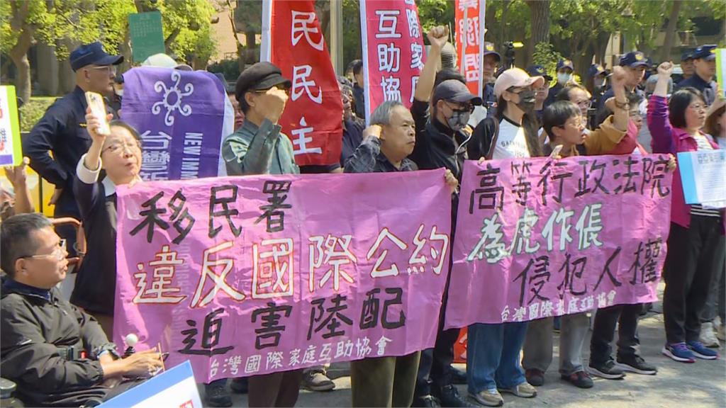 快新聞／認真？民團力挺亞亞竟喊「乞丐趕廟公」　前空服員：鬧劇一場
