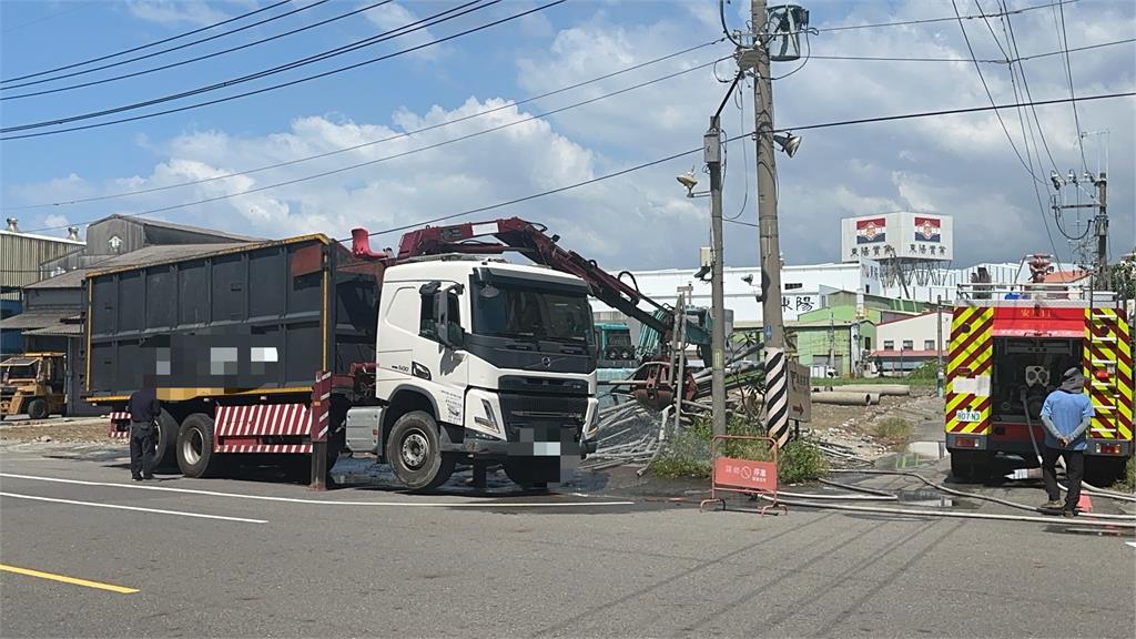 快新聞／台南爆重大瓦斯外洩事故　大貨車撞毀天然氣管線釀禍