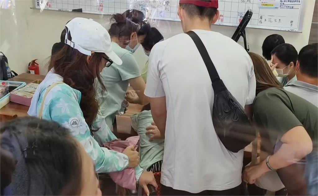 快新聞／兒子命喪火場　勇消陳柏翰母親哭到暈眩送醫