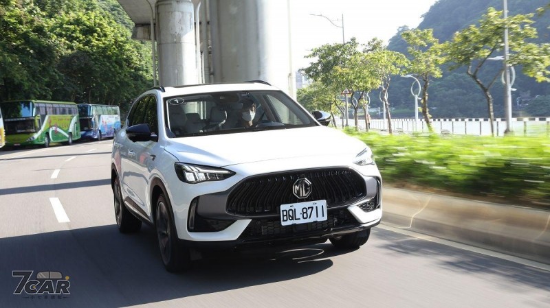 電掣風馳 臺英混血跑旅　MG HS PHEV 馭電版 試駕