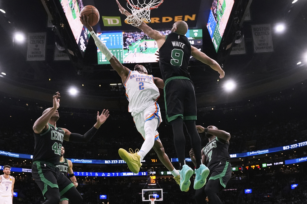 NBA(影)／西區第一支晉級季後賽球隊！雷霆真狂客場擊敗衛冕軍