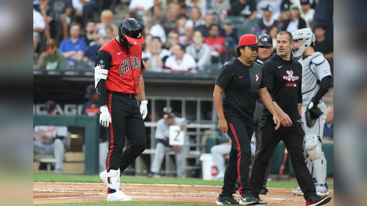 MLB(影)/美聯全壘打王驚傳傷情!「村神」村上宗隆提前退場白襪球迷憂心忡忡