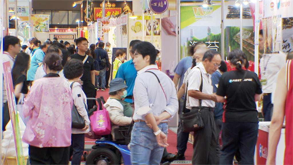 ２０２５台北食品暨伴手禮國際博覽會登場　五星名廚現場料理香氣四溢