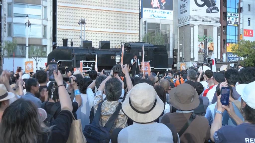 參院大選歷史性慘敗　石破茂拒下台「牽拖地震」挨批