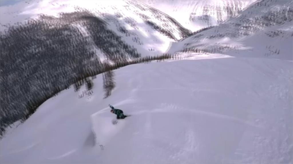 適者生存！　「天擇滑雪賽」第二站加拿大登場