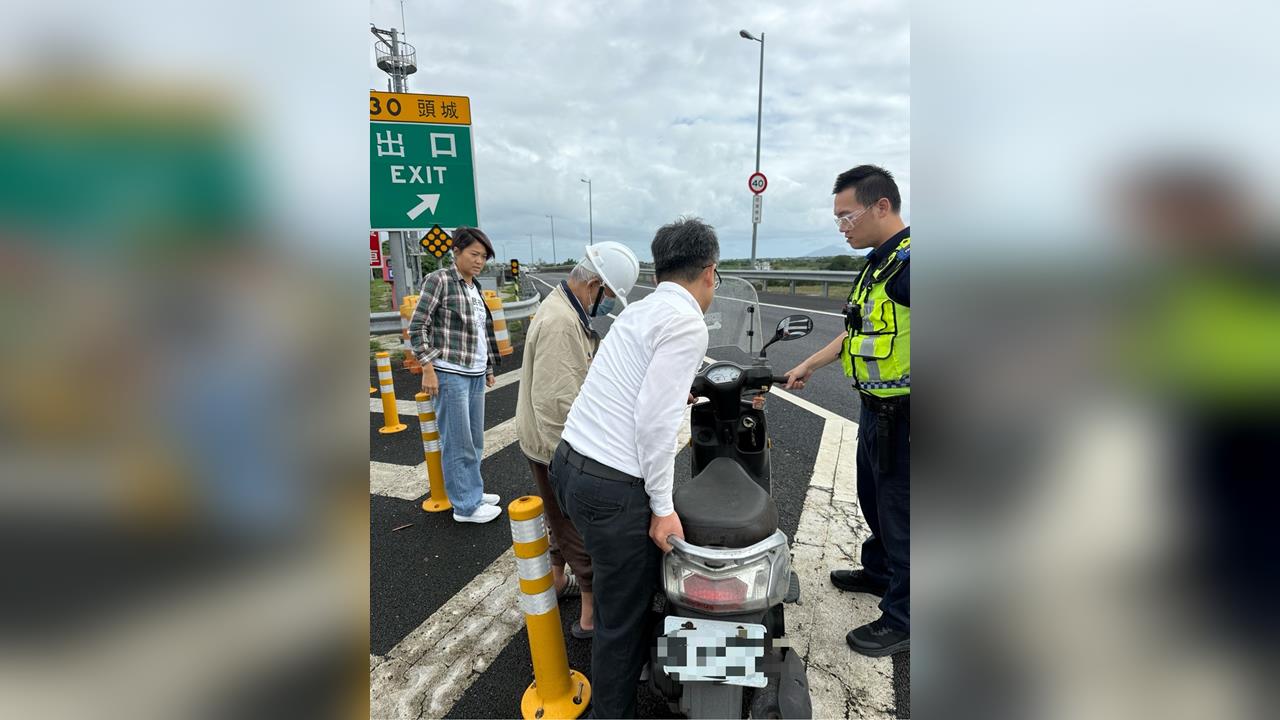 快新聞/誤上國5!82歲阿伯騎車逆向擦撞 右腳大拇指擦傷