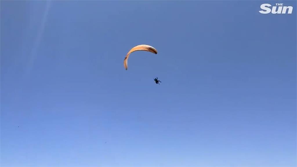 玩滑翔傘遇塵捲風 遊客被捲上天5小時