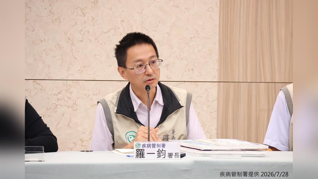 喉嚨痛、發燒要注意！新冠疫情升溫：疾管署延長公費疫苗接種至9月28日