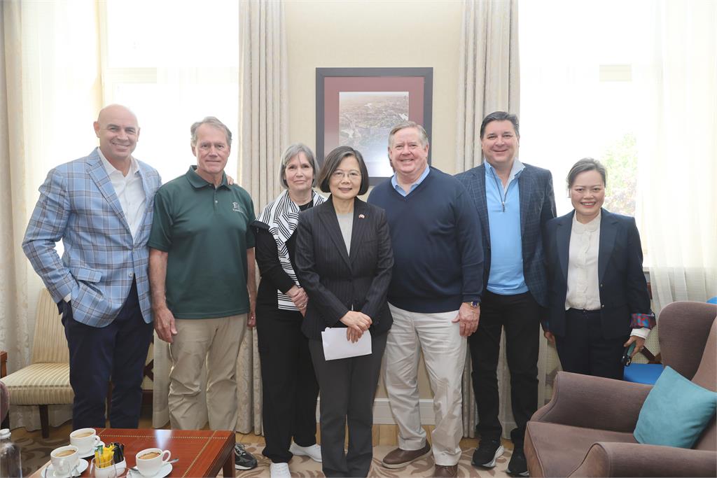 快新聞／巧！美跨黨派眾議員也在立陶宛　與蔡英文會晤半小時交流國際情勢