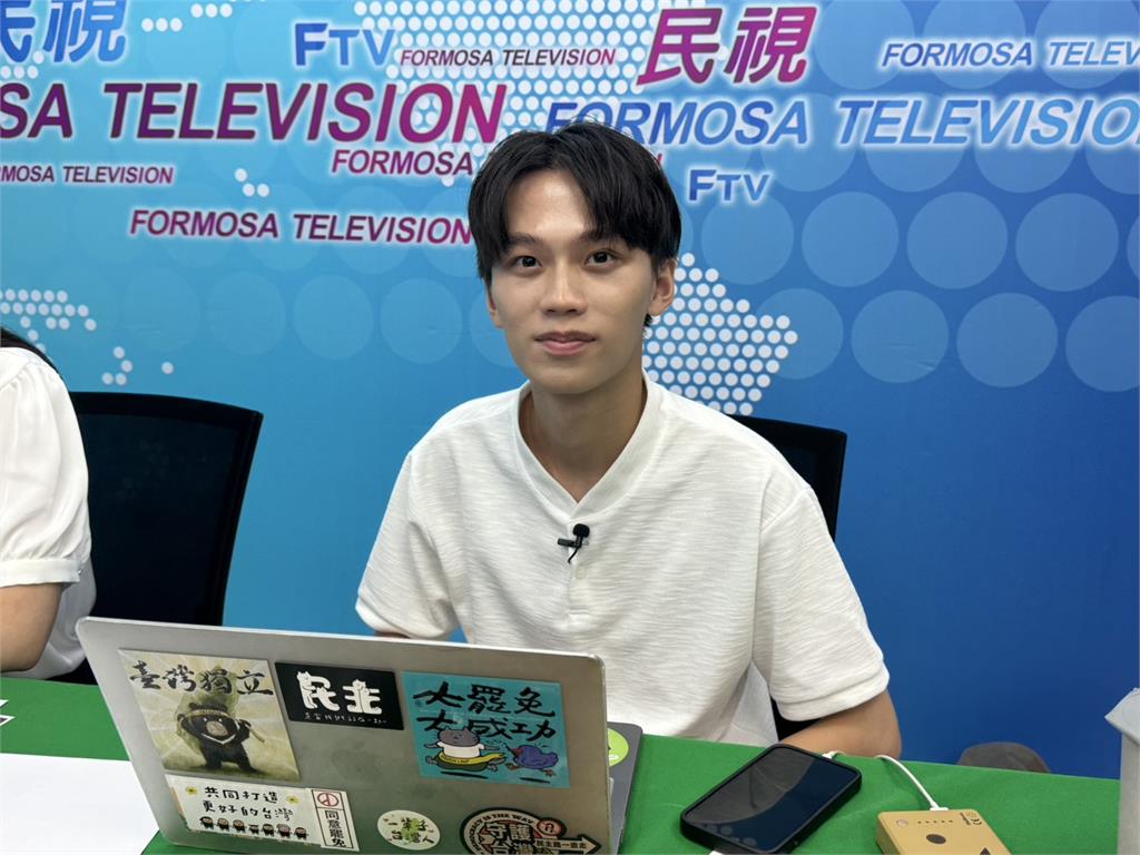 獨家／台大法律系學霸批普發1萬「只是短暫的快樂！」　許祐嘉指藍白背後是「這組織」