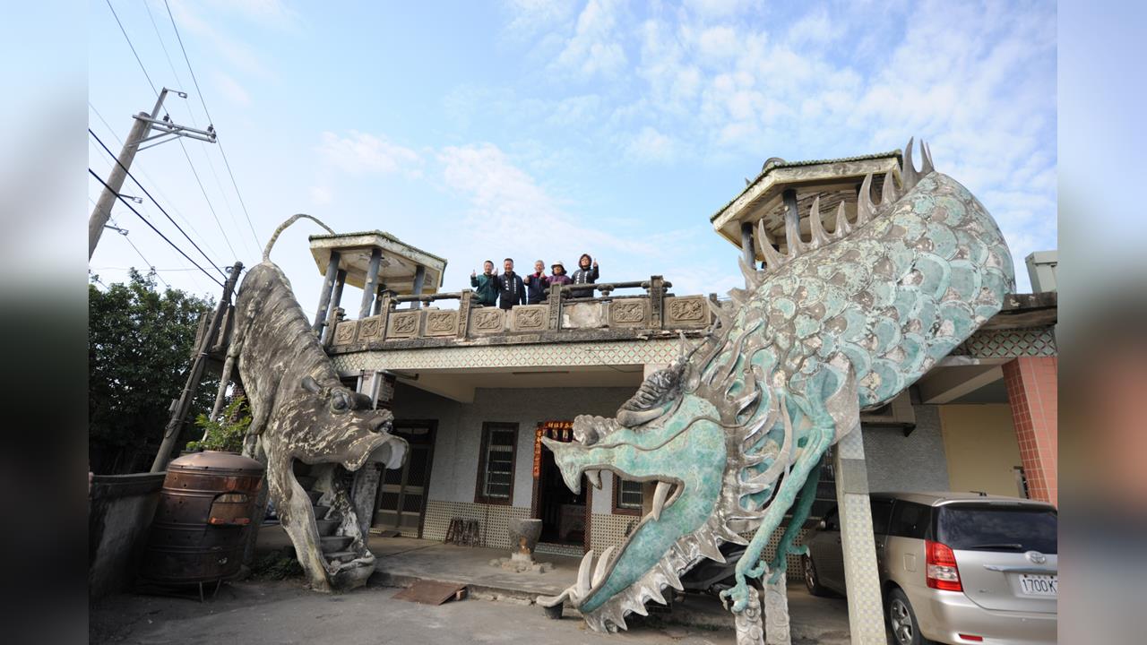 彰化「隱藏版龍虎塔」登新打卡點!43年歷史神似「高雄知名景點」屋主揭來由