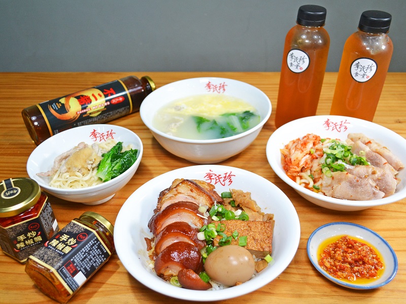 中壢復古食堂大啖懷舊美食！必吃招牌滷豬腳、特製辣乾麵