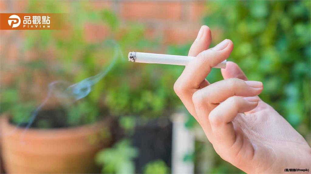 老師制止學生抽菸反被打傷 法院判學生與家長賠2萬