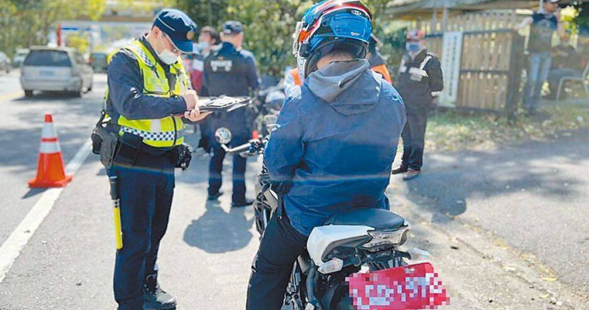 「無照」竟不成立?駕照早被註銷卻判無效 免罰2.4萬還倒賺300