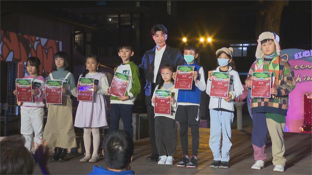 勇闖愛麗絲夢遊仙境　兒童美語業者舉辦運動會