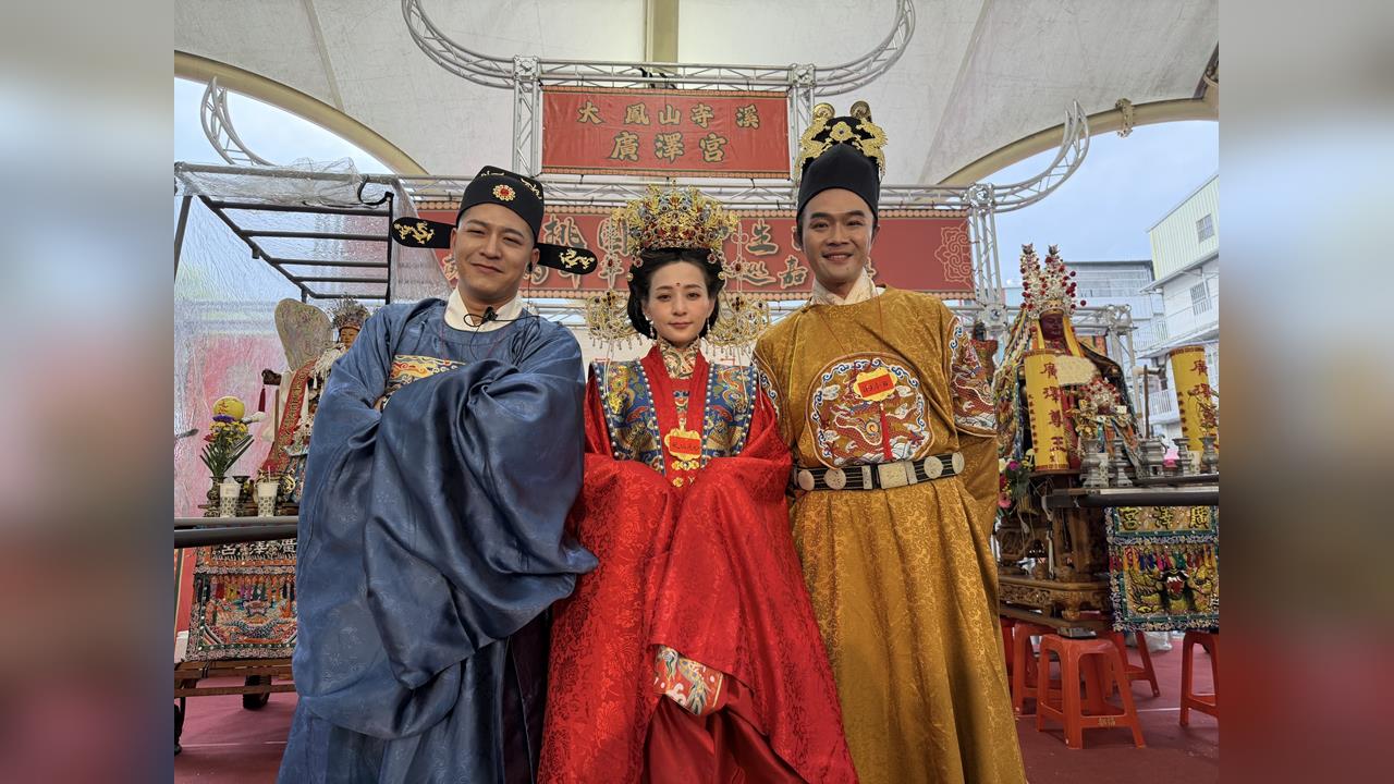 草爺攜柯大堡宣布辦神行盃　首度南下高雄岡山城隍殿