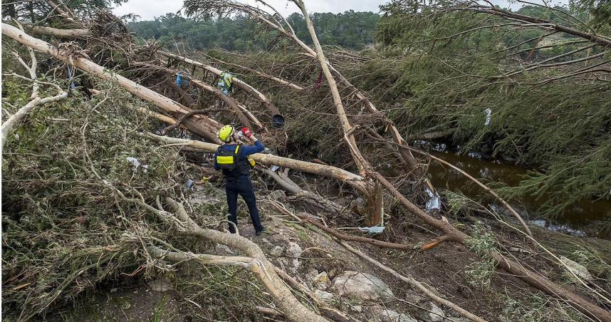 德州暴雨釀山洪!女子夏令營遭洪水淹沒 至少78死、41人失蹤