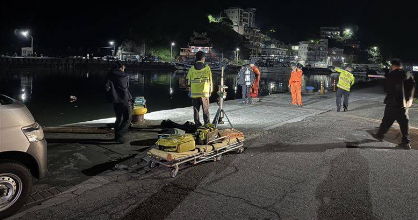 駕車墜磺港身亡賓士婦身分曝光 竟是「關渡王」遺孀黑白兩道都震驚