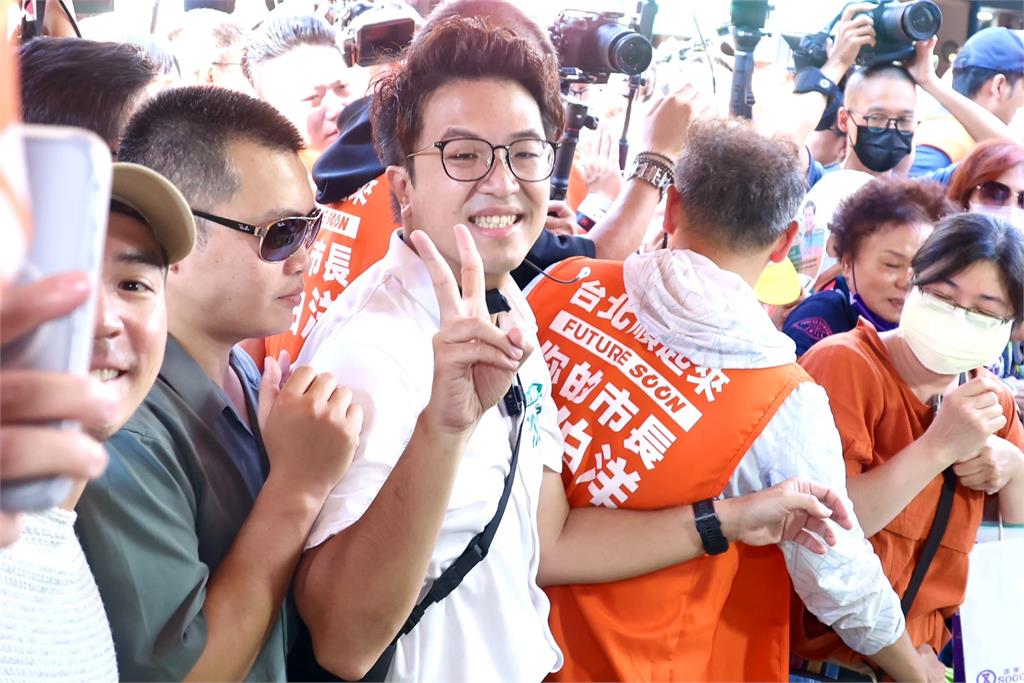 沈伯洋自爆以前是光頭被少年隊抓　無法推甄進建中原因曝光