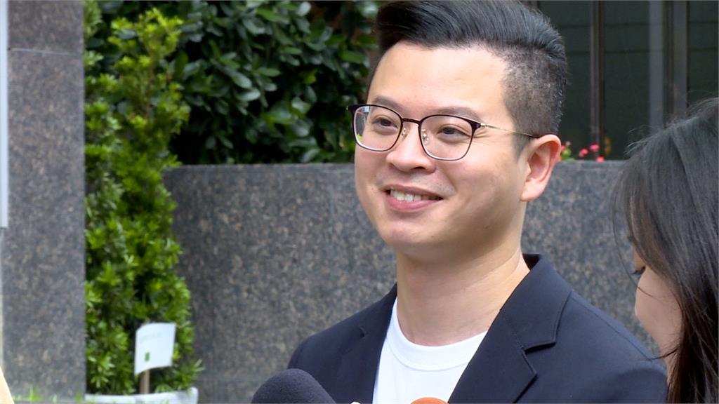 指「法官父曾是鄭文燦親信」凌濤批縱放　前立控胡說八道