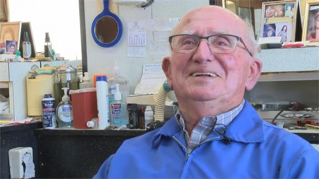 從事理髮師工作逾半世紀　９０歲阿公熱愛工作沒想過退休