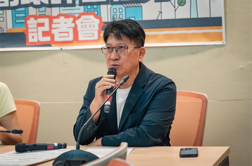 快新聞／縮了？65歲長者免繳健保惹議！　藍黨團：今日院會不處理「老福法」