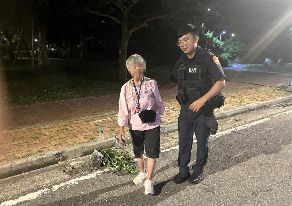 大園8旬婦深夜迷途 員警靈機一動靠它助返家