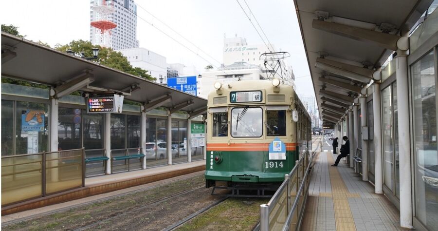 日本電車撞上疑似飛來物體　乘客1死2傷