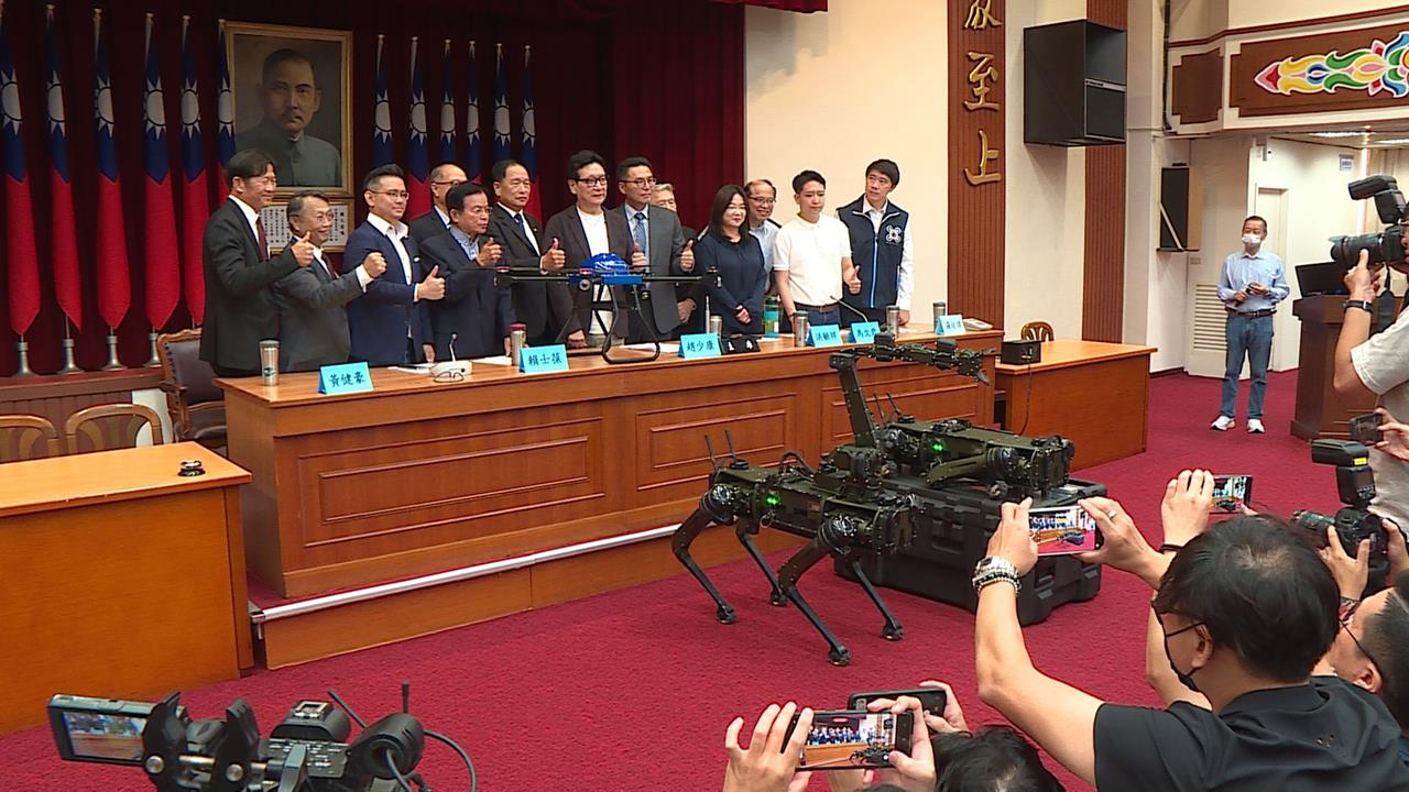 趙少康公聽會挺藍版無人機條例 學者:政院版都是在地採購