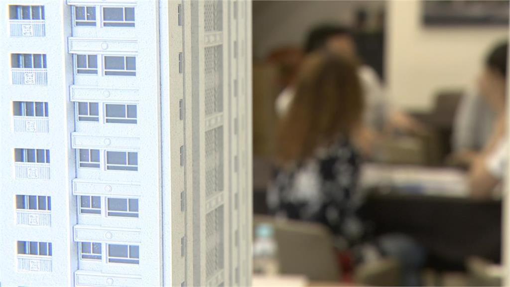 做工夫妻月薪8萬「存6年買房」 竟祈禱「房價跌」曝原因:被逼到邊緣