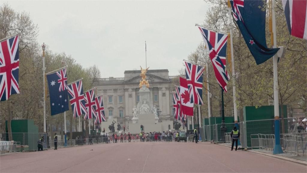 英王查爾斯三世５/６加冕大典　王室鐵粉「提早六個晚上」街頭卡位