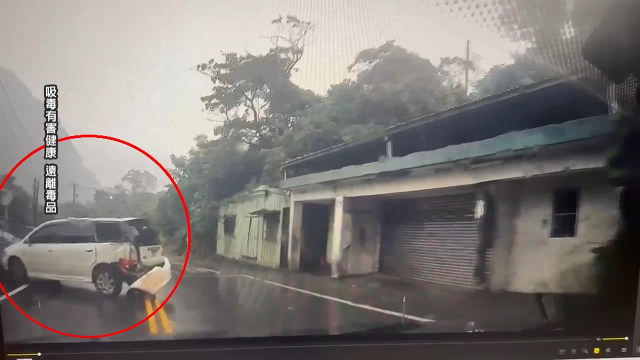 真要不得！嫌拆民宅鋁門窗企圖變賣　還毒駕自撞山壁遭逮