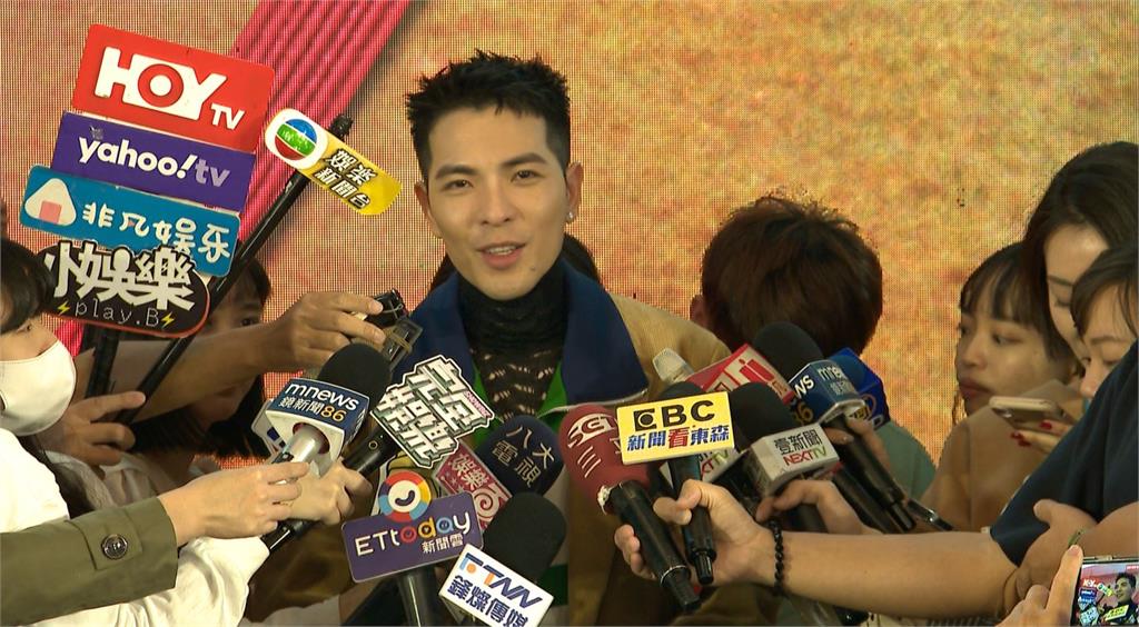 喜上加喜！升格人夫再發新專輯　老蕭藏不住笑意：我真的很幸福