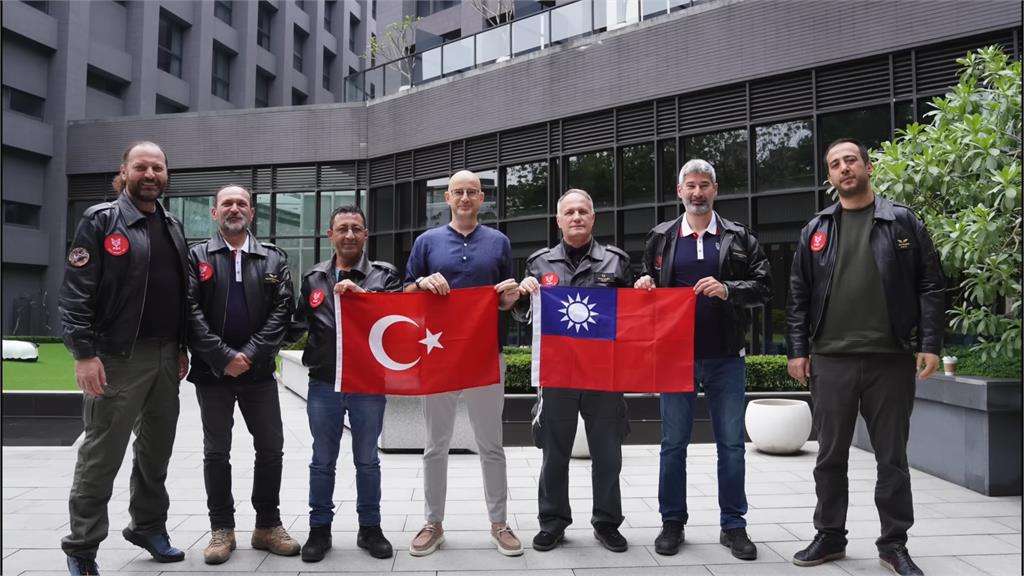 土耳其救援隊奔花蓮救災　「台灣人這舉動」讓他動容：是真正的英雄