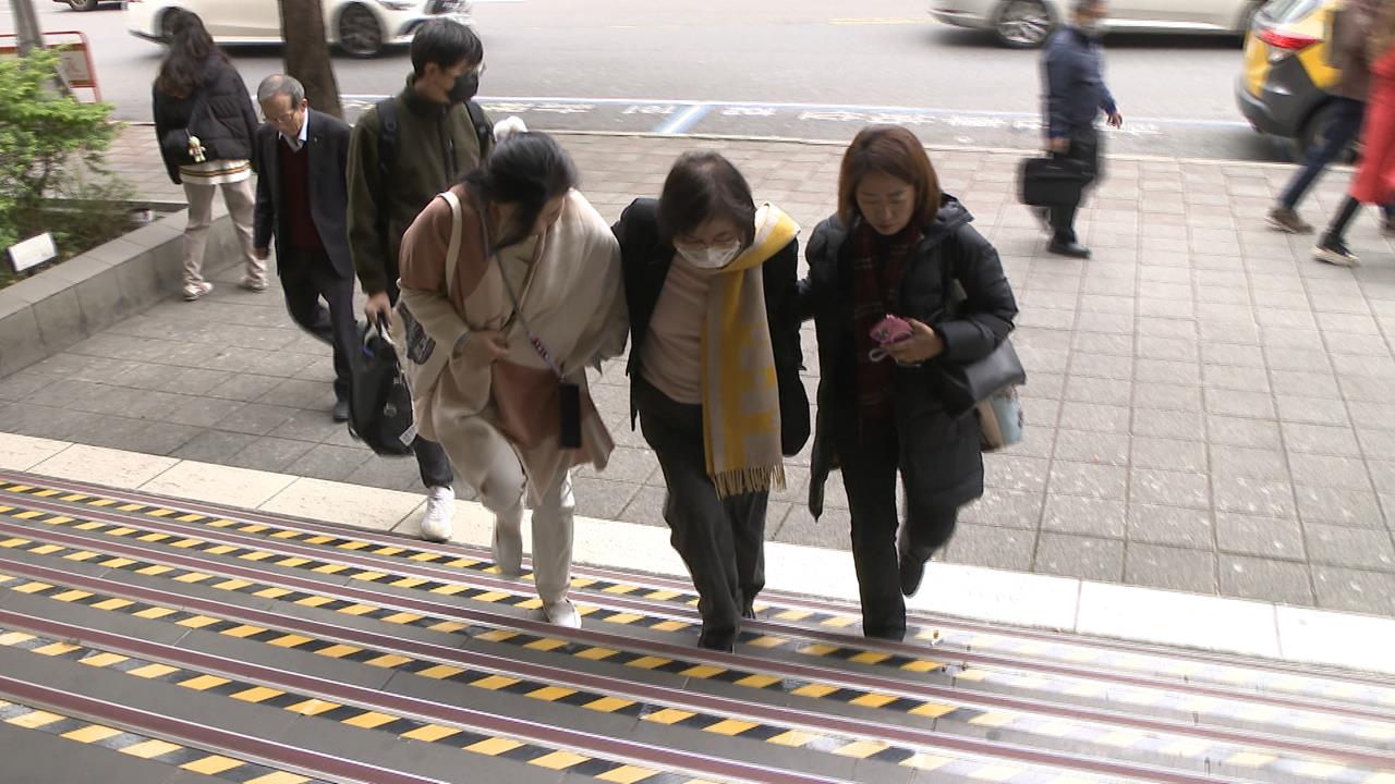 涉罷免連署不實全認罪交保 黃呂錦茹盼解除電子監控