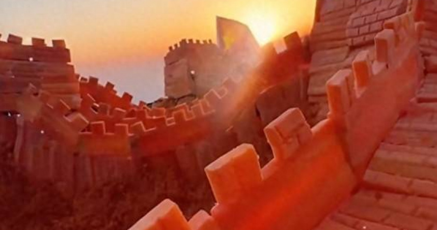 25歲妹子花1週用牙啃出紅蘿蔔「萬里長城」　網驚豔: 嘴藏3D列印機