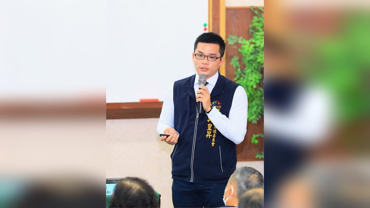 快新聞／白挖角？藍白合？前台中市新聞局長吳皇昇加入民眾黨　布局下屆市議員