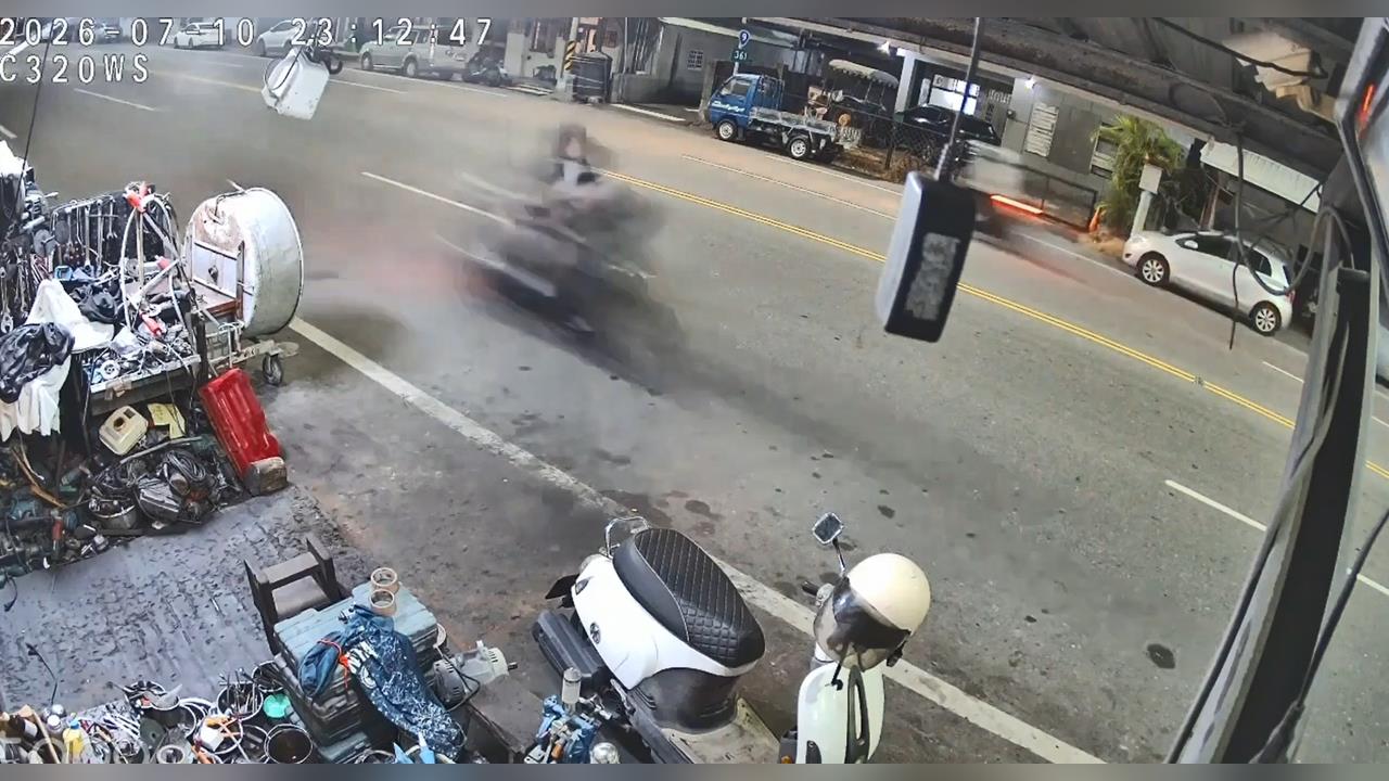 桃園單車騎士遭撞不治　台東婦人被機車撞飛骨折