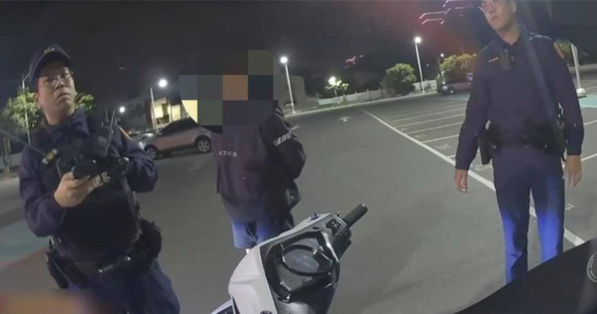 網紅環島發貼紙揪「柴山夜聚」引50人聚集　警到場開罰改裝車狼狽牽車下山