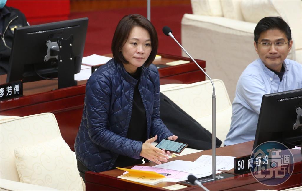 中央把疫苗調走？北市民眾陳情打不到　簡舒培揪真相轟蔣萬安「慣性甩鍋」