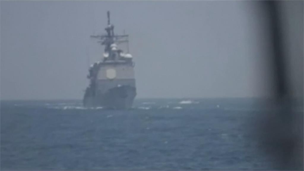 伊朗快艇荷姆茲海峽逼美艦 美警告射擊驅離