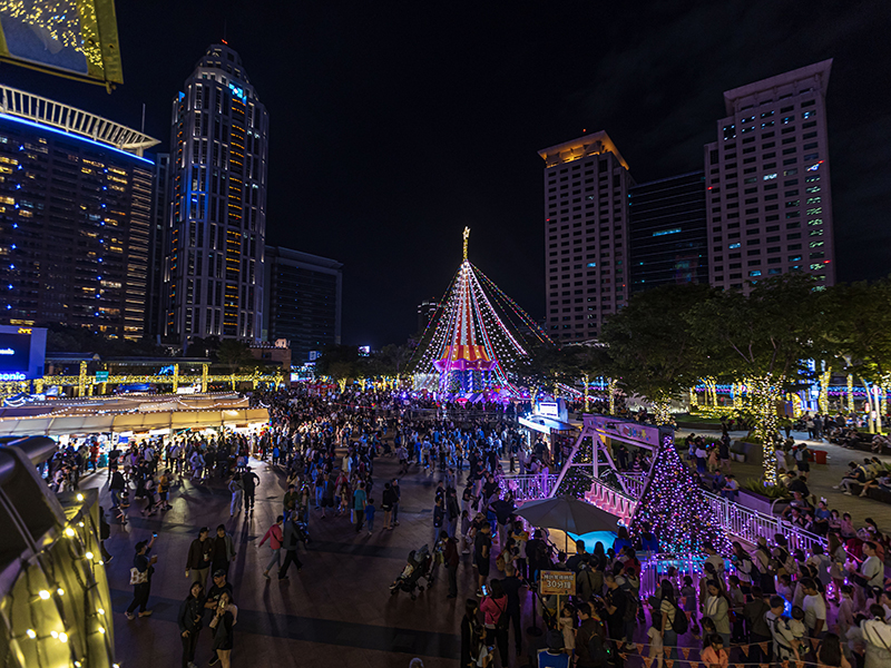 2025新北耶誕城拍照指南｜最美燈區、特色燈飾、夜景懶人包