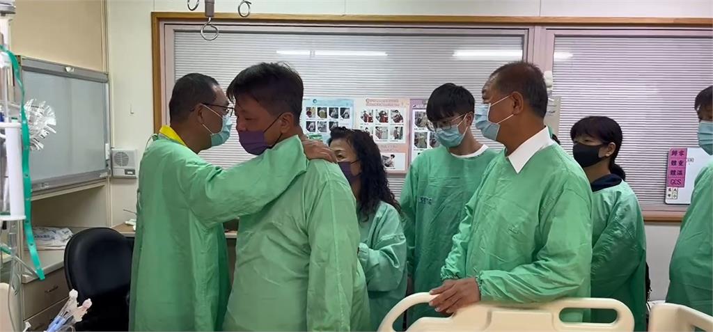 殉職員警黃瑋震是警察世家　侯友宜允諾全力追究肇責