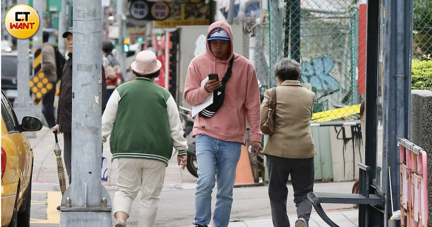 才回暖又急凍？下週低溫恐0℃　氣象粉專：比霸王寒流還扯