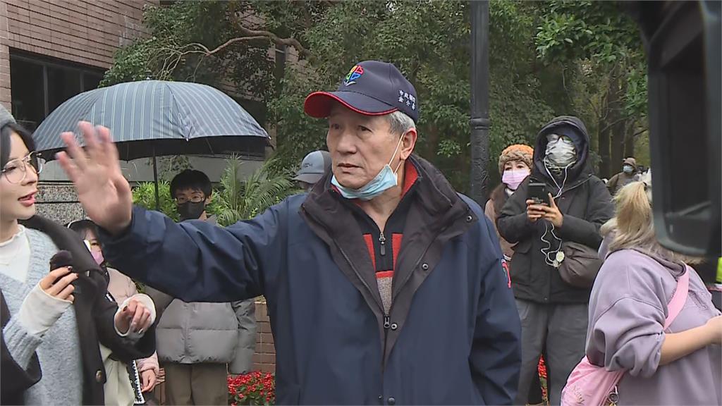 快新聞/這麼敏感?史書華才提「統促黨」深藍阿伯就打斷嗆聲 真實身分曝光了