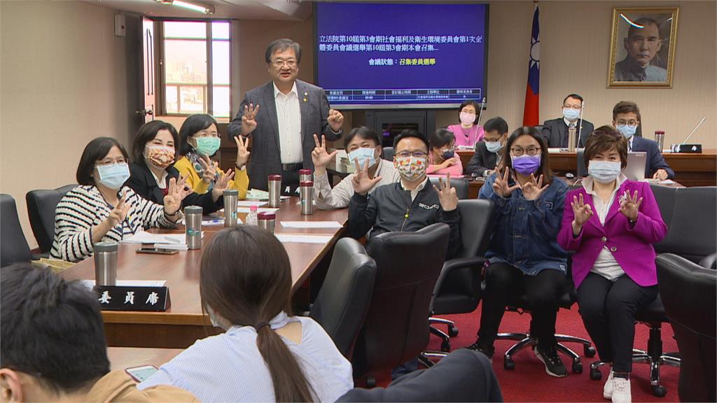 立院16召委出爐!綠獲8席、藍7席 民眾黨搶下交通委員會召委