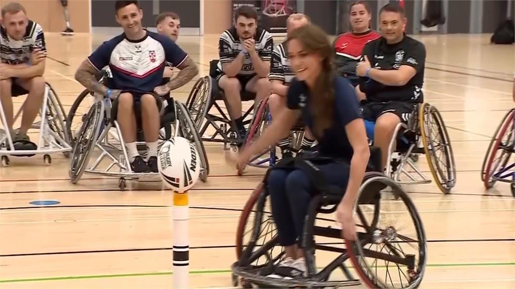 英凱特王妃體驗輪椅橄欖球　和世界盃冠軍好手一起練球