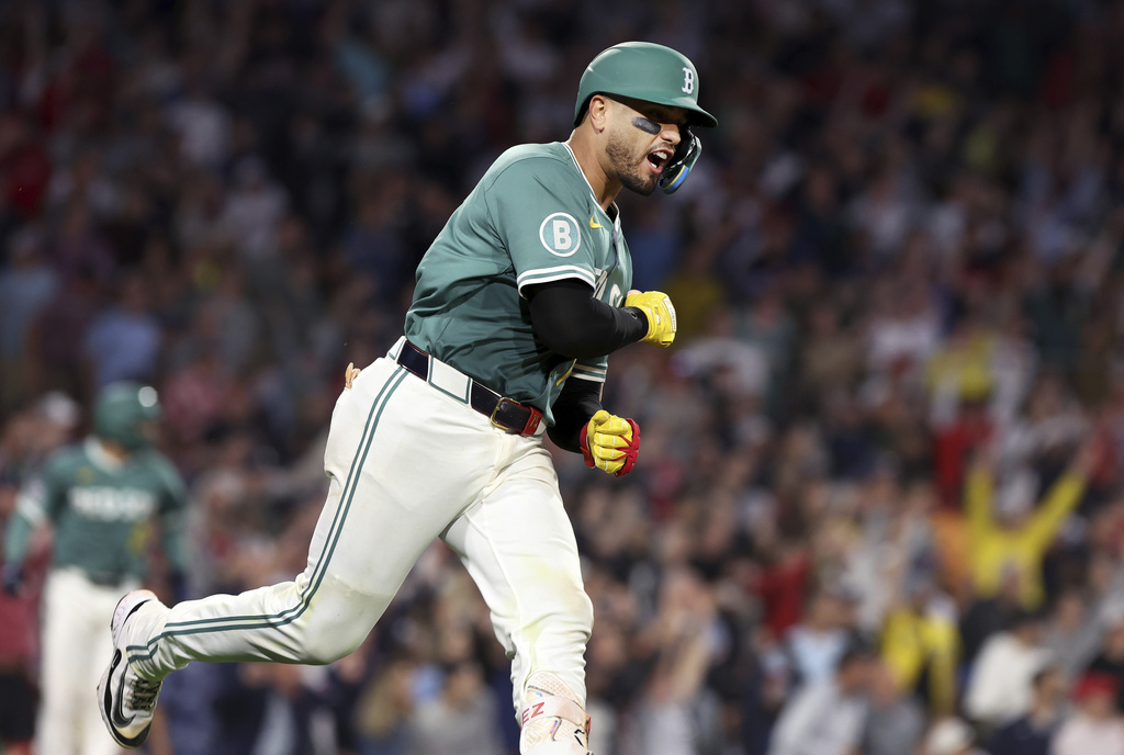 MLB(影)／納瓦耶茲再度棒打老東家！紅襪延長賽2：1氣走洋基